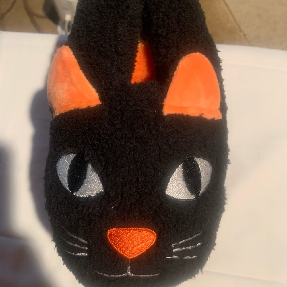 Dearfoam Slippers Cat Women’s 7/8, Men’s 5/6 New with Tags